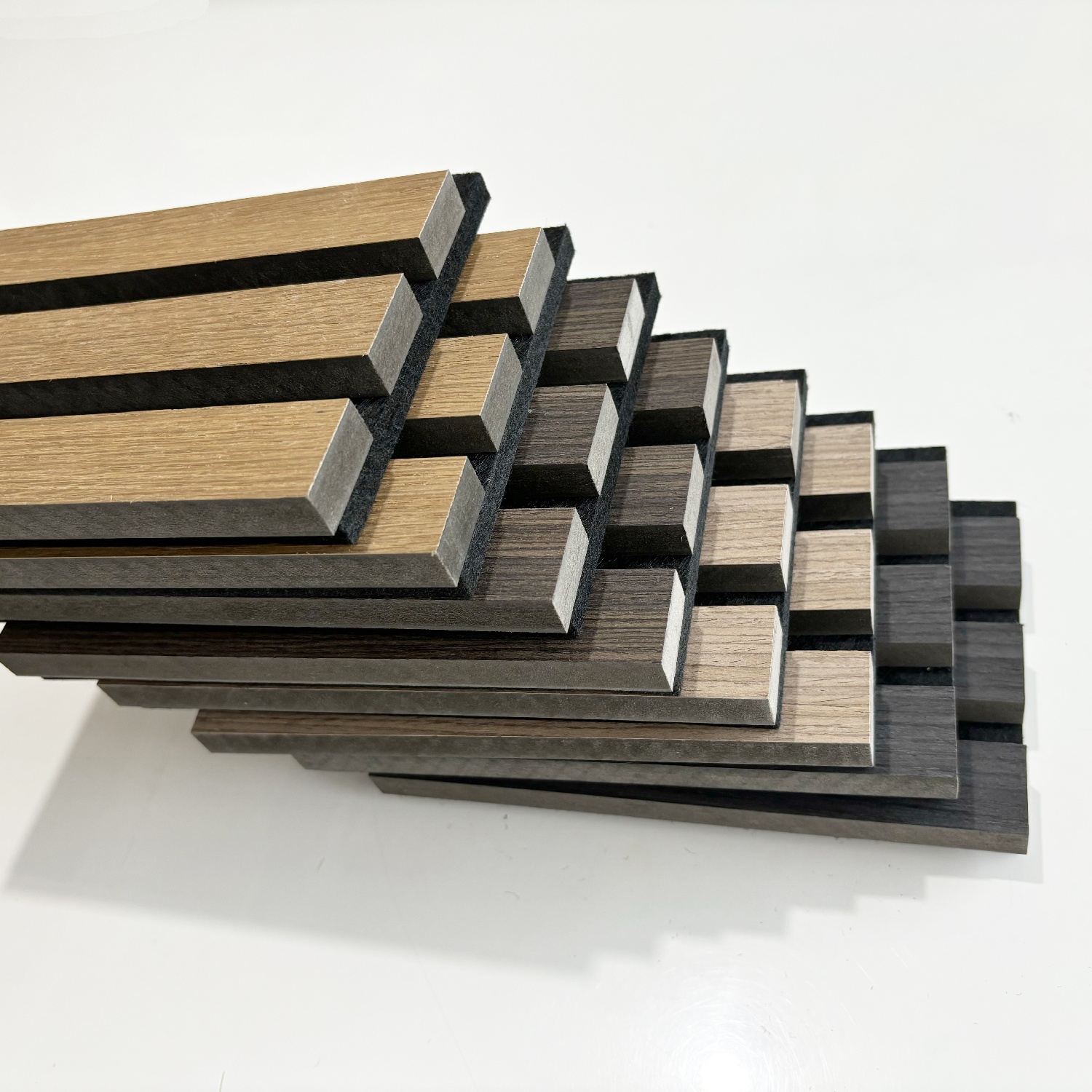 木質裝飾格柵墻板